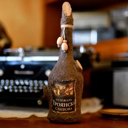 Chamurkov's * Weliko Tarnowo