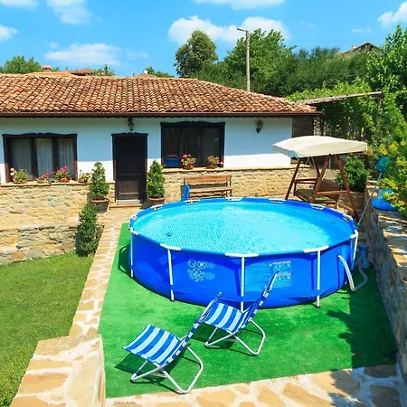 Ferienhaus Chamurkov's